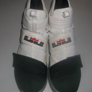 Lebron Soldier Zoom 10X SFG Black White Size 12